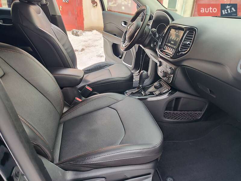 Внедорожник / Кроссовер Jeep Compass 2020 в Ивано-Франковске фото 37 Внедорожник / Кроссовер Jeep Compass 2020 в Ивано-Франковске