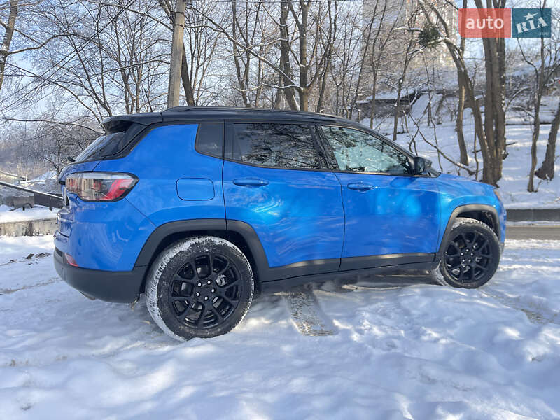 Позашляховик / Кросовер Jeep Compass 2022 в Києві фото 7 Позашляховик / Кросовер Jeep Compass 2022 в Києві