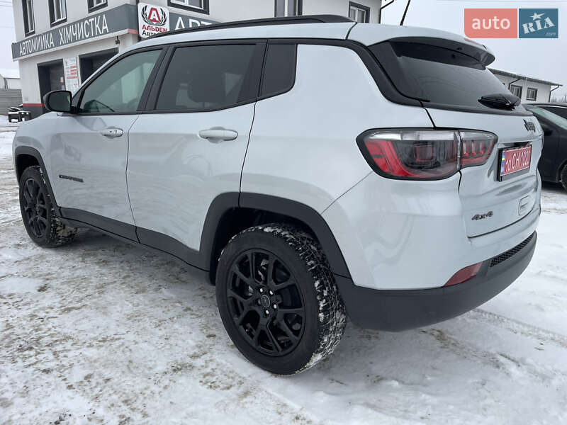 Позашляховик / Кросовер Jeep Compass 2024 в Києві