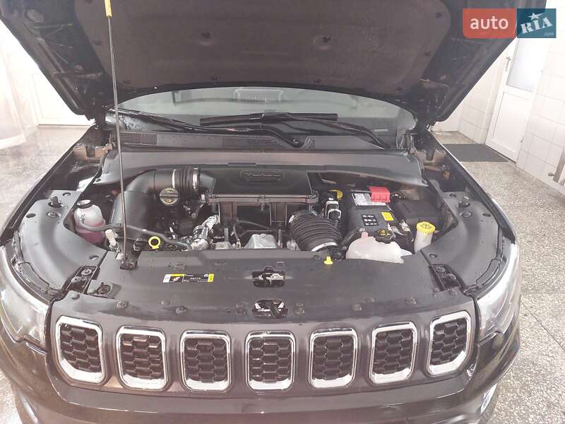 Позашляховик / Кросовер Jeep Compass 2025 в Чернігові фото 19 Позашляховик / Кросовер Jeep Compass 2025 в Чернігові