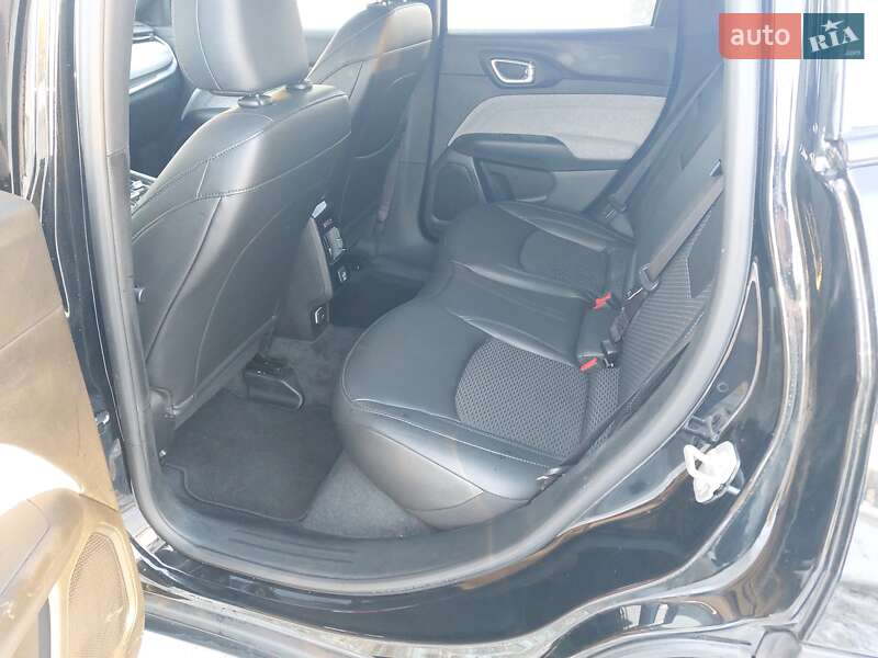 Позашляховик / Кросовер Jeep Compass 2025 в Чернігові фото 14 Позашляховик / Кросовер Jeep Compass 2025 в Чернігові