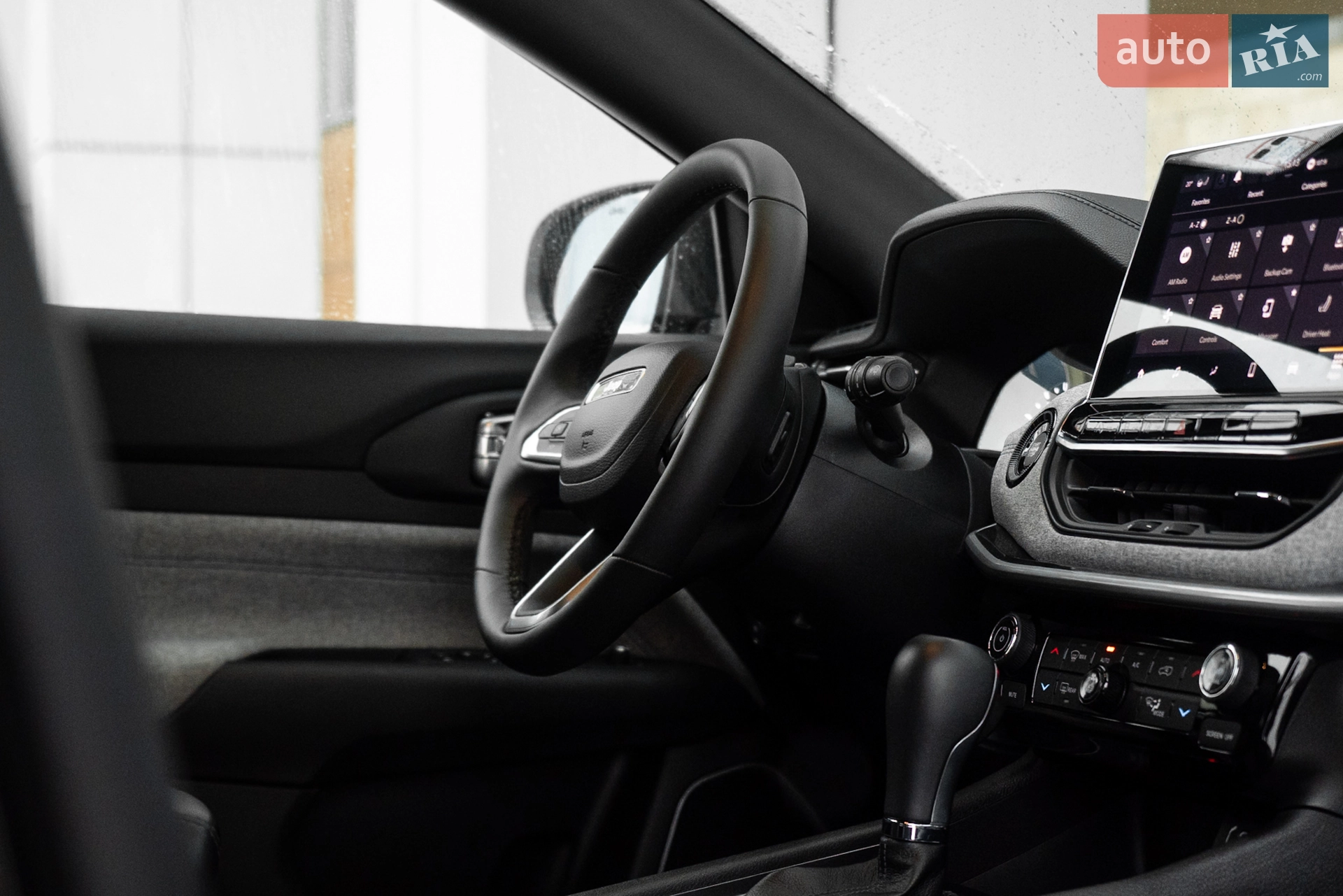 2023 Jeep Compass - мініатюра 12