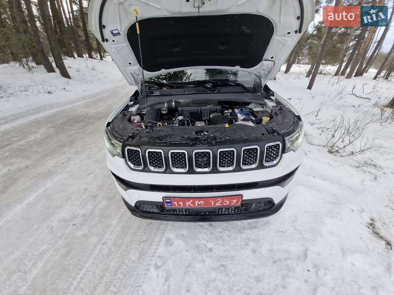 Внедорожник / Кроссовер Jeep Compass 2024 в Киеве