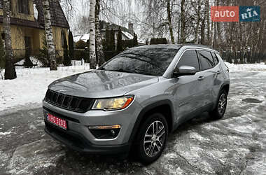 Внедорожник / Кроссовер Jeep Compass 2017 в Луцке