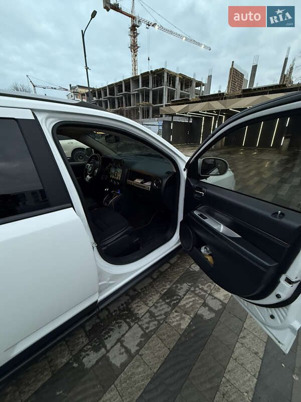 Позашляховик / Кросовер Jeep Compass 2015 в Ужгороді