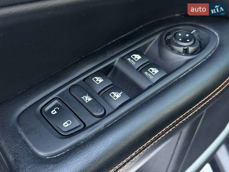 Внедорожник / Кроссовер Jeep Compass 2017 в Харькове фото 38 Внедорожник / Кроссовер Jeep Compass 2017 в Харькове