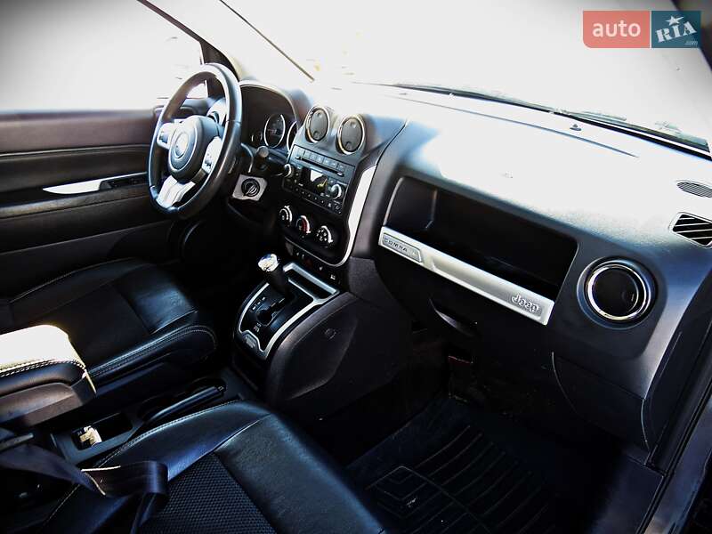 Позашляховик / Кросовер Jeep Compass 2016 в Черкасах