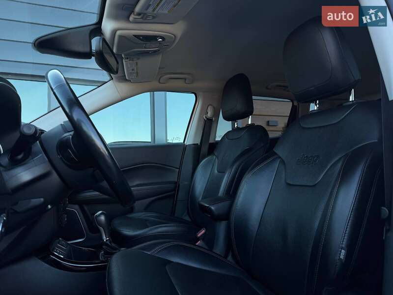 Внедорожник / Кроссовер Jeep Compass 2019 в Ровно