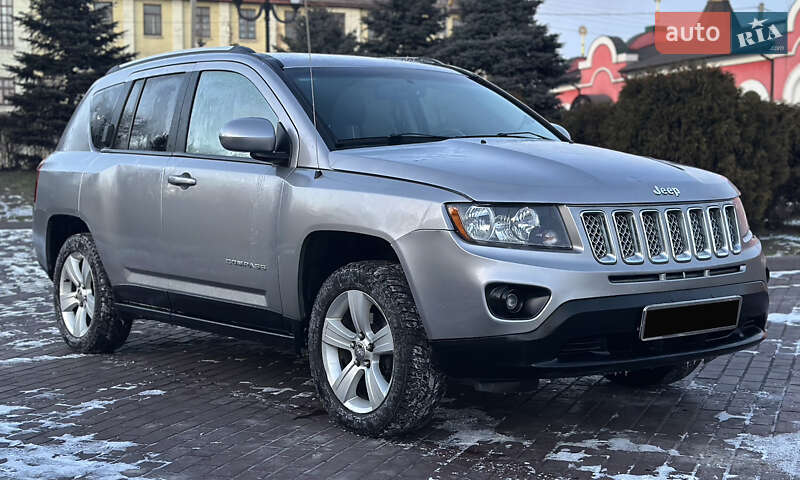 Позашляховик / Кросовер Jeep Compass 2015 в Дніпрі