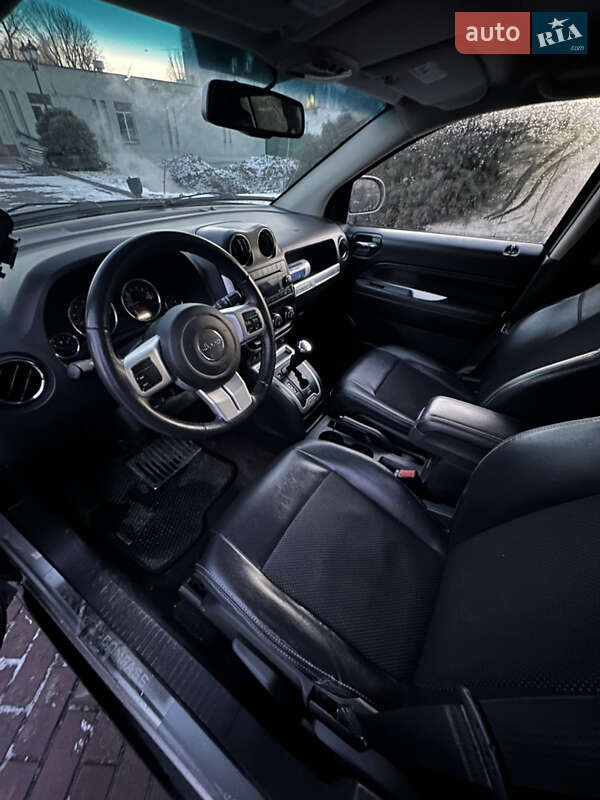 Позашляховик / Кросовер Jeep Compass 2015 в Дніпрі
