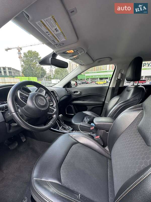 Внедорожник / Кроссовер Jeep Compass 2018 в Черновцах