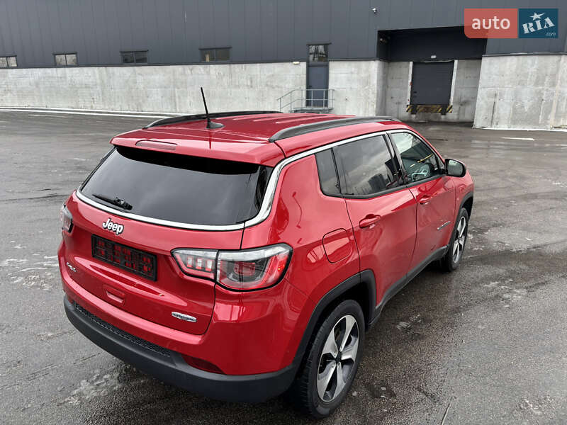 Внедорожник / Кроссовер Jeep Compass 2017 в Киеве