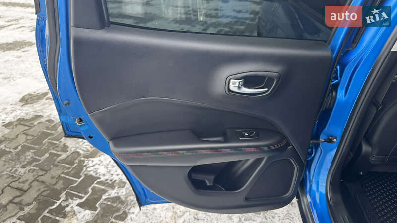 Позашляховик / Кросовер Jeep Compass 2018 в Дубні