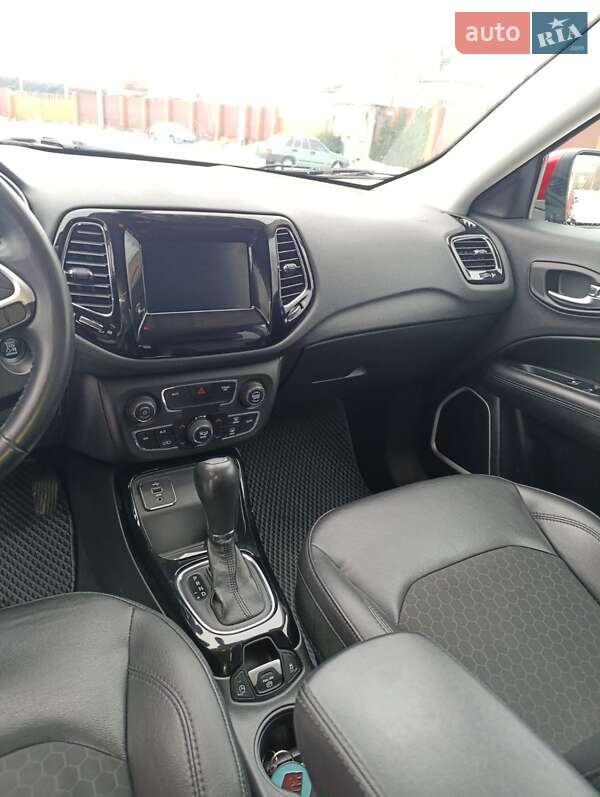 Позашляховик / Кросовер Jeep Compass 2018 в Черкасах