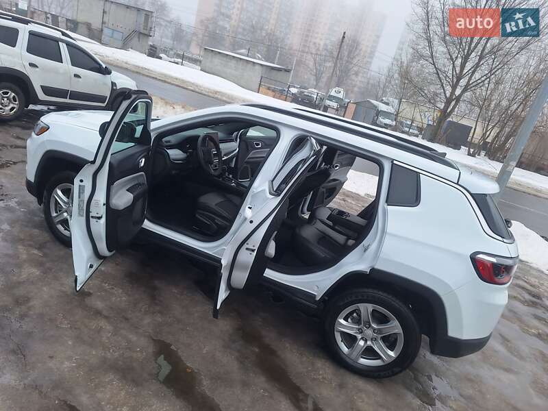 Внедорожник / Кроссовер Jeep Compass 2024 в Киеве фото 20 Внедорожник / Кроссовер Jeep Compass 2024 в Киеве