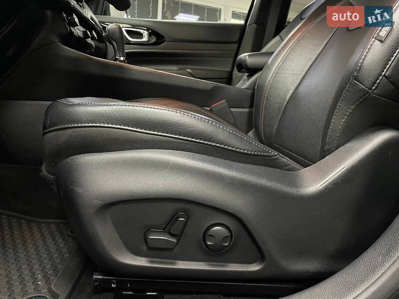 Внедорожник / Кроссовер Jeep Compass 2023 в Киеве фото 22 Внедорожник / Кроссовер Jeep Compass 2023 в Киеве