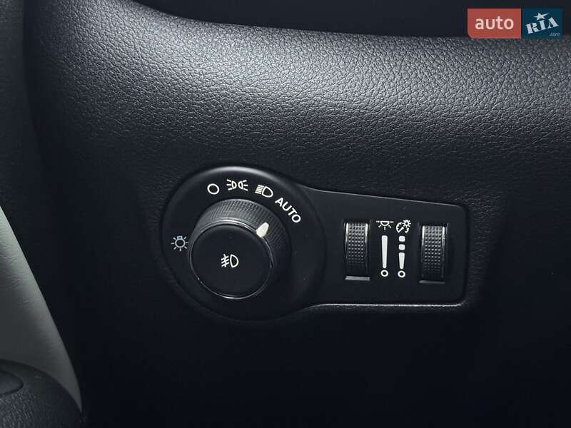 Позашляховик / Кросовер Jeep Compass 2022 в Харкові фото 26 Позашляховик / Кросовер Jeep Compass 2022 в Харкові