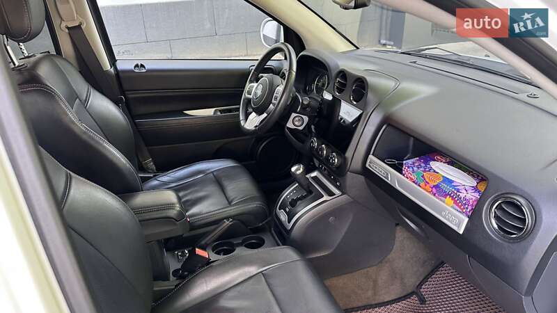 Внедорожник / Кроссовер Jeep Compass 2016 в Киеве фото 17 Внедорожник / Кроссовер Jeep Compass 2016 в Киеве