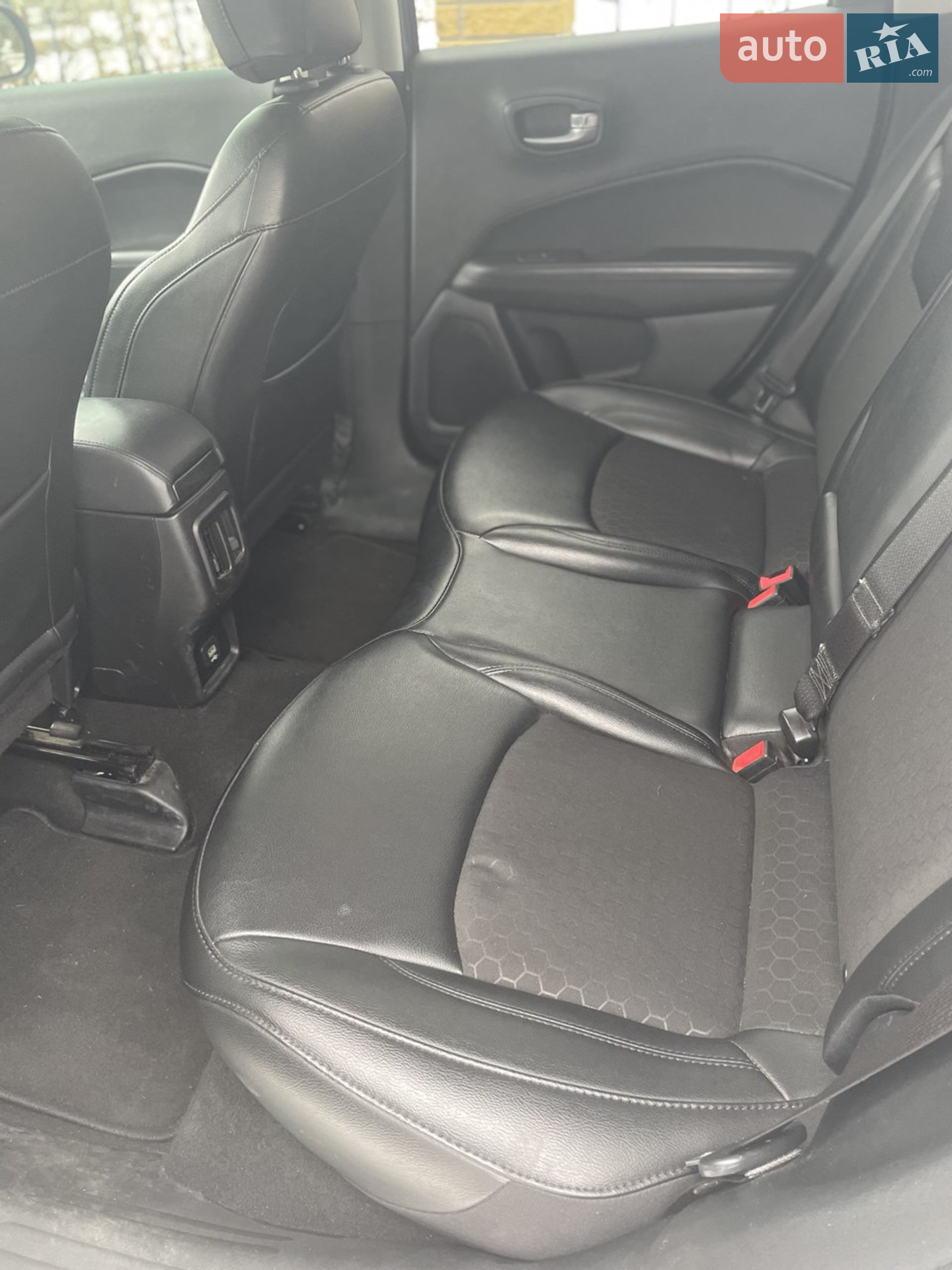 2020 Jeep Compass - мініатюра 8