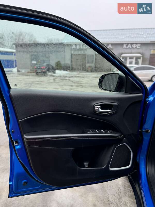 Позашляховик / Кросовер Jeep Compass 2017 в Сумах фото 18 Позашляховик / Кросовер Jeep Compass 2017 в Сумах