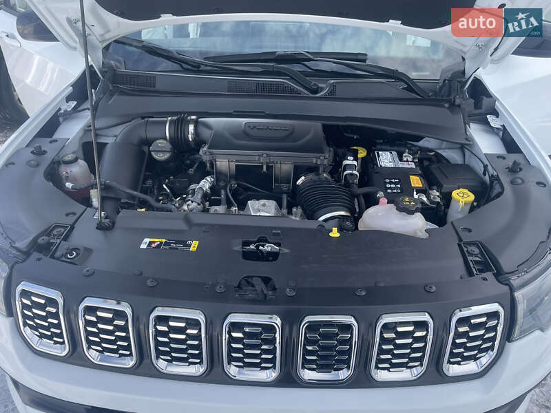 Позашляховик / Кросовер Jeep Compass 2024 в Києві фото 22 Позашляховик / Кросовер Jeep Compass 2024 в Києві