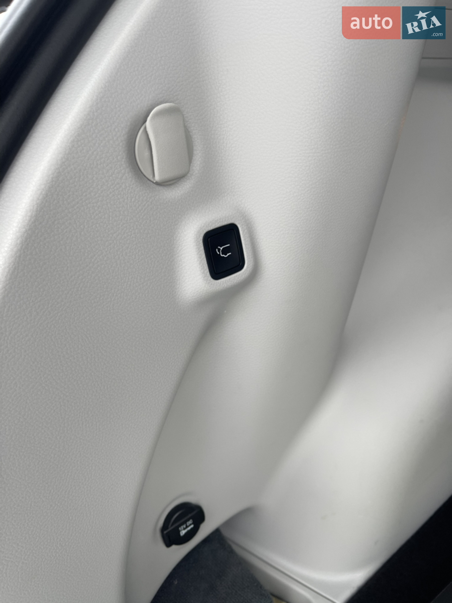 2017 Jeep Compass - мініатюра 21