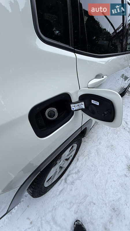 Позашляховик / Кросовер Jeep Compass 2018 в Дубні фото 50 Позашляховик / Кросовер Jeep Compass 2018 в Дубні