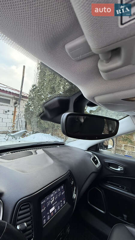 Позашляховик / Кросовер Jeep Compass 2018 в Дубні фото 68 Позашляховик / Кросовер Jeep Compass 2018 в Дубні