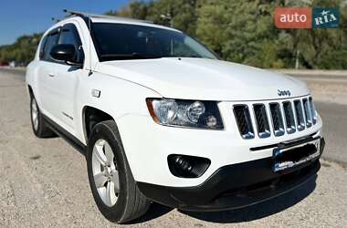 Внедорожник / Кроссовер Jeep Compass 2016 в Днепре