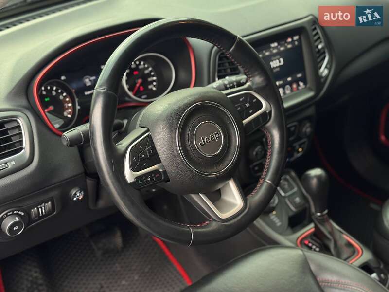 Внедорожник / Кроссовер Jeep Compass 2017 в Днепре