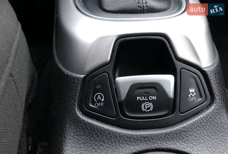 Внедорожник / Кроссовер Jeep Compass 2018 в Киеве фото 15 Внедорожник / Кроссовер Jeep Compass 2018 в Киеве