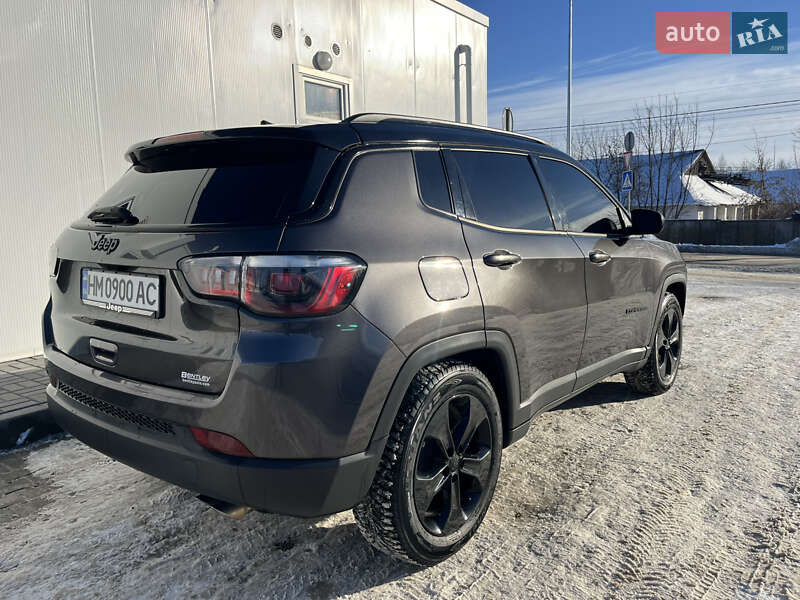 Внедорожник / Кроссовер Jeep Compass 2020 в Ромнах