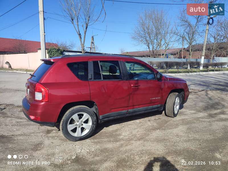 Внедорожник / Кроссовер Jeep Compass 2011 в Запорожье