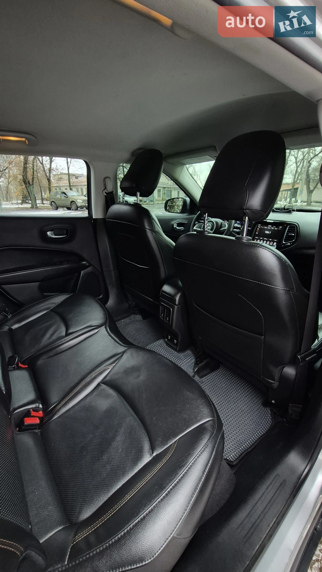 2019 Jeep Compass - мініатюра 12