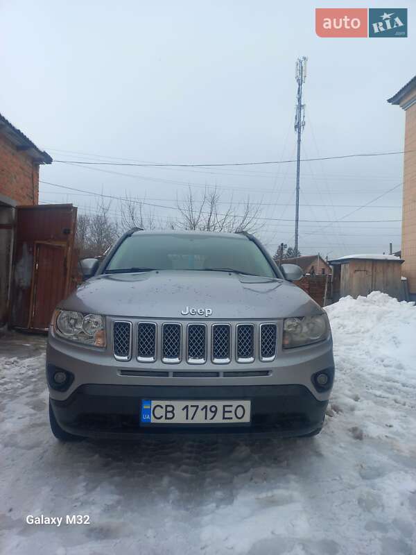 Внедорожник / Кроссовер Jeep Compass 2014 в Чернигове