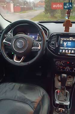 Внедорожник / Кроссовер Jeep Compass 2017 в Лохвице фото 11 Внедорожник / Кроссовер Jeep Compass 2017 в Лохвице