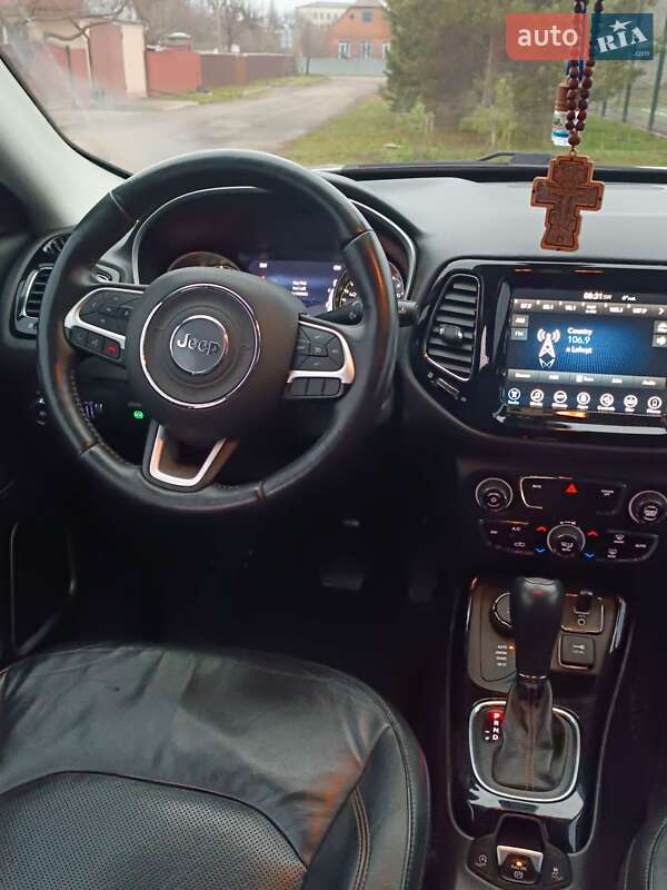 Внедорожник / Кроссовер Jeep Compass 2017 в Лохвице фото 11 Внедорожник / Кроссовер Jeep Compass 2017 в Лохвице