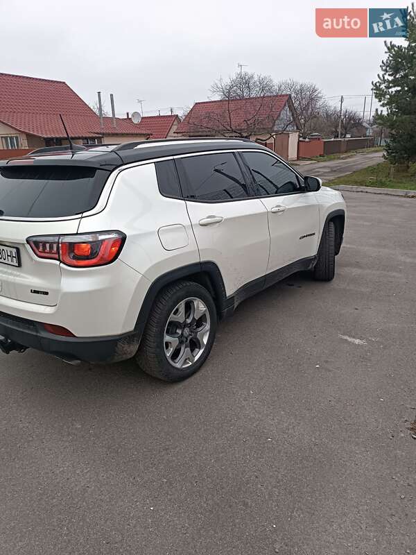 Внедорожник / Кроссовер Jeep Compass 2017 в Лохвице фото 2 Внедорожник / Кроссовер Jeep Compass 2017 в Лохвице
