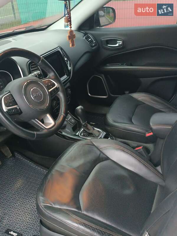 Внедорожник / Кроссовер Jeep Compass 2017 в Лохвице фото 15 Внедорожник / Кроссовер Jeep Compass 2017 в Лохвице