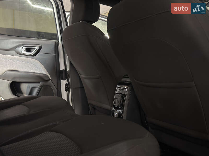 Внедорожник / Кроссовер Jeep Compass 2023 в Николаеве