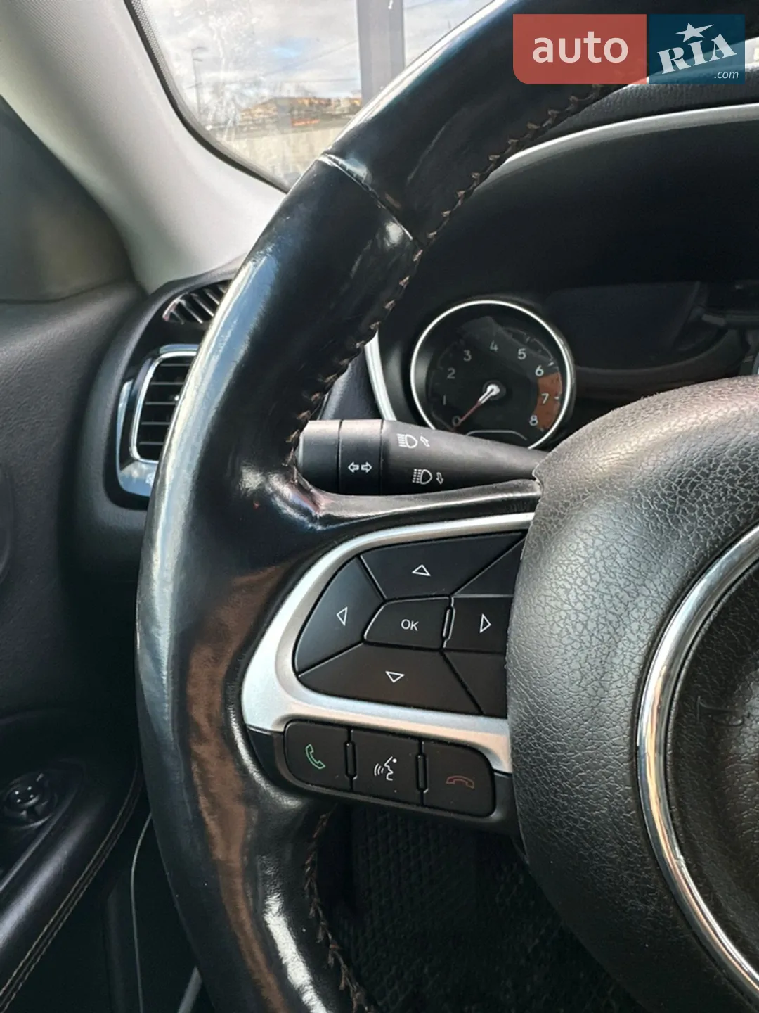 2019 Jeep Compass - мініатюра 29
