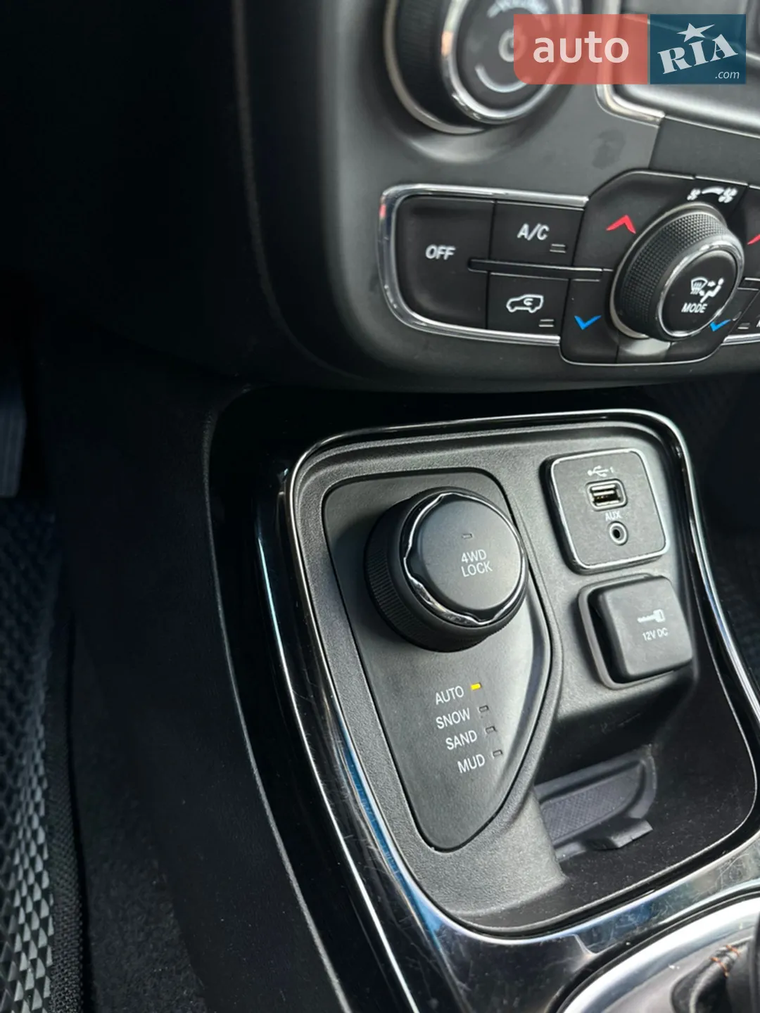 2019 Jeep Compass - мініатюра 34