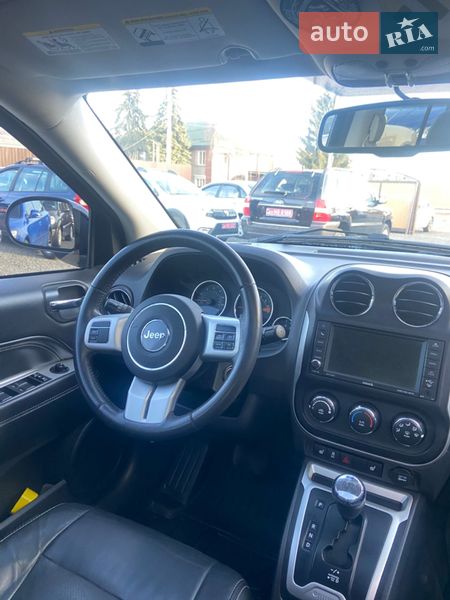 Позашляховик / Кросовер Jeep Compass 2016 в Малій Висці