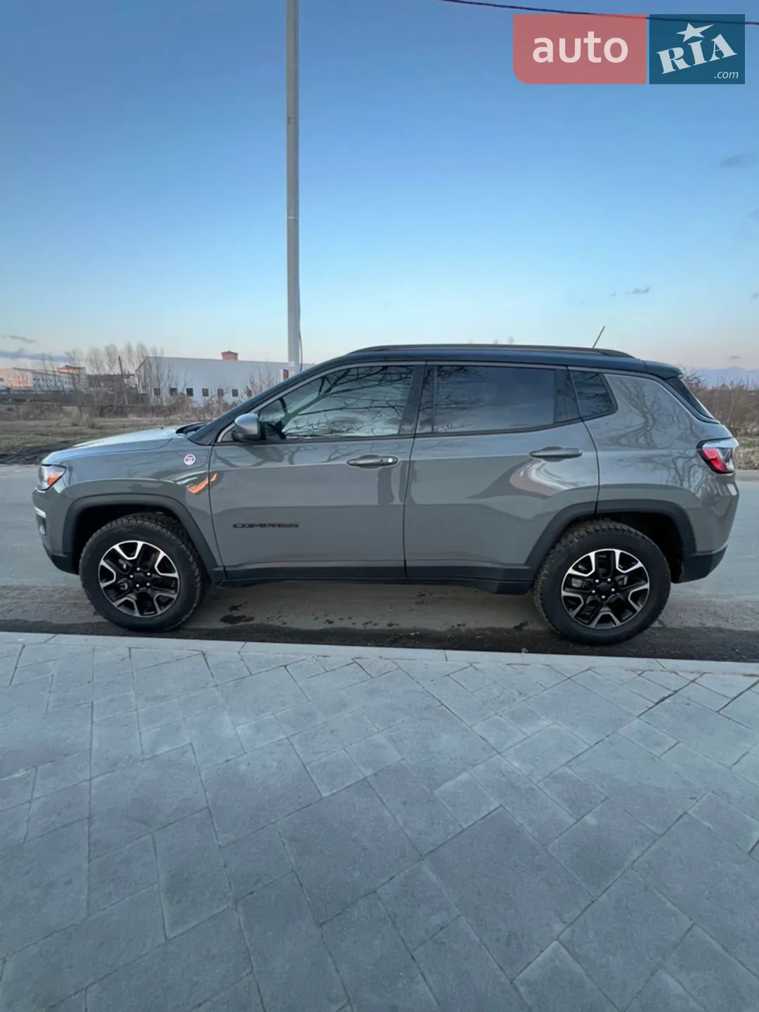 2021 Jeep Compass - мініатюра 8