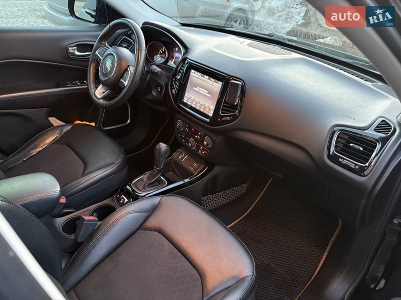 Внедорожник / Кроссовер Jeep Compass 2018 в Хмельницком