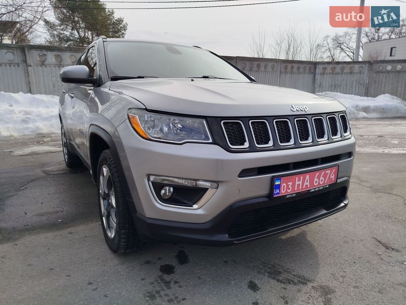 Внедорожник / Кроссовер Jeep Compass 2019 в Киеве