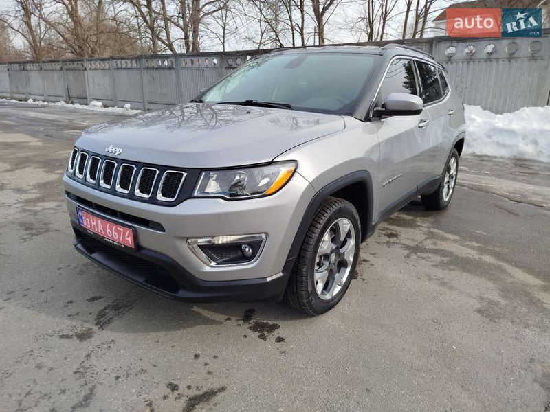 Внедорожник / Кроссовер Jeep Compass 2019 в Киеве