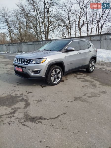 Внедорожник / Кроссовер Jeep Compass 2019 в Киеве