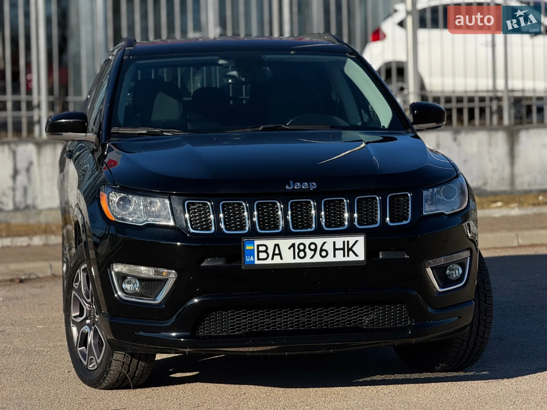 2017 Jeep Compass - мініатюра 2