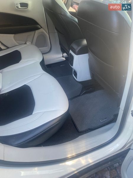 Позашляховик / Кросовер Jeep Compass 2018 в Житомирі
